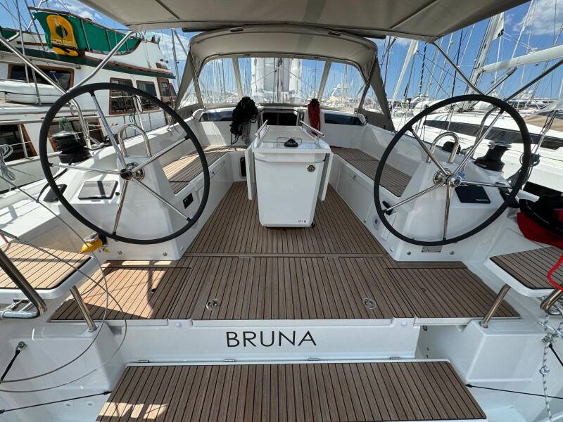 Oceanis 40.1 | Bruna