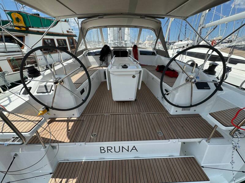 Oceanis 40.1  | Bruna
