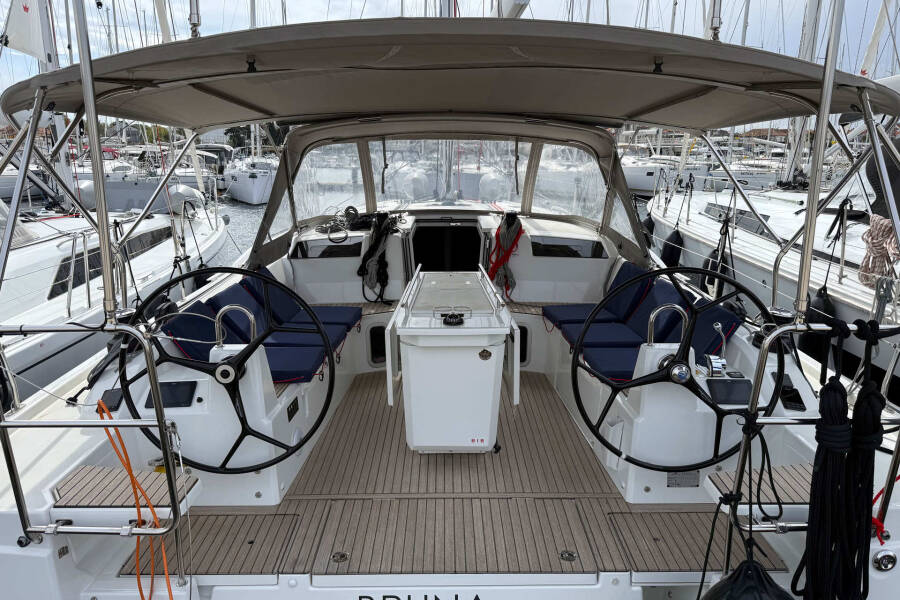 Oceanis 40.1  | Bruna