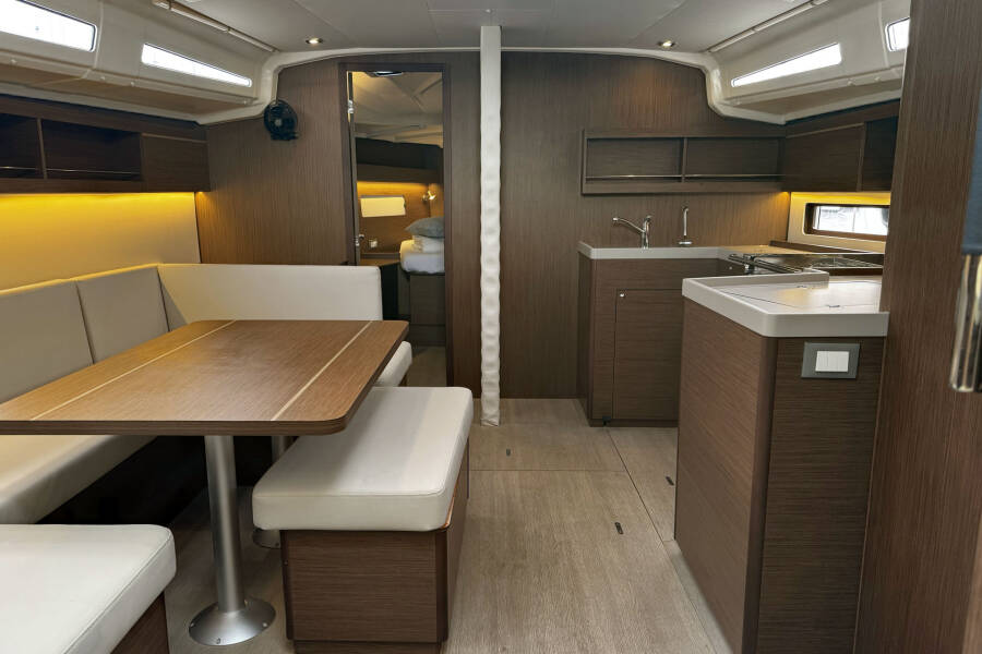 Oceanis 40.1 | Bruna