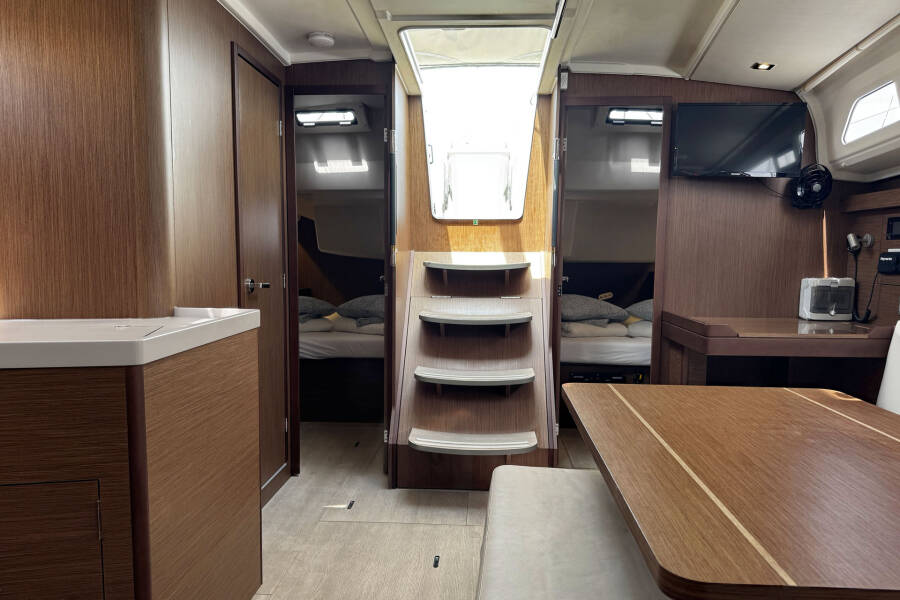 Oceanis 40.1 | Bruna