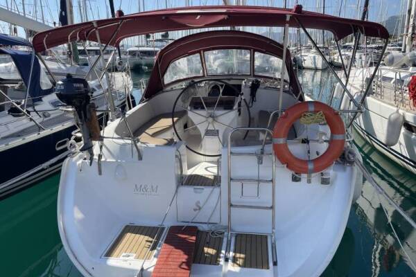 Oceanis 411 Celebration