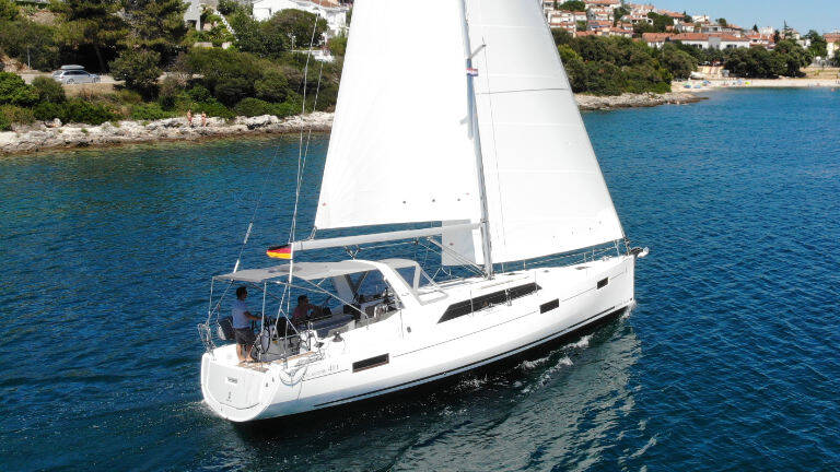 Oceanis 41.1  | Pauline