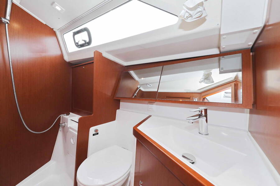 Oceanis 41.1 | Seven