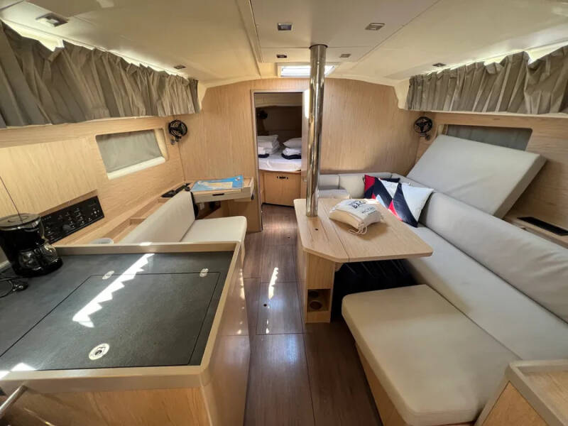 Oceanis 41.1  | Amandine III