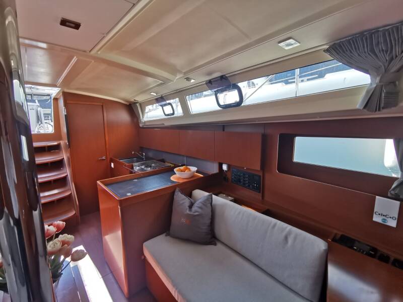 Oceanis 41.1 | Office 2