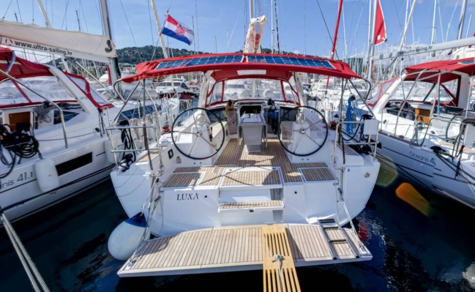 Oceanis 41.1  | Luxa