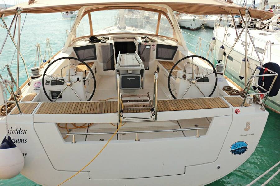 Oceanis 45  | Golden Dreams