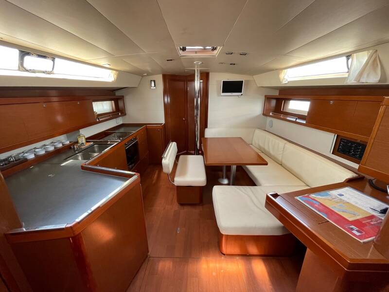 Oceanis 45  | Golden Dreams