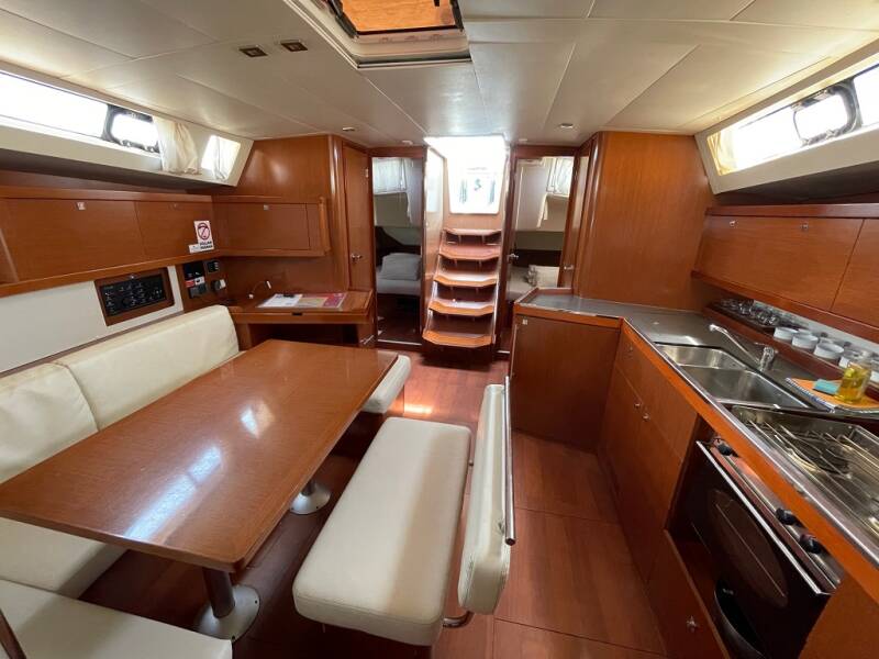 Oceanis 45  | Golden Dreams
