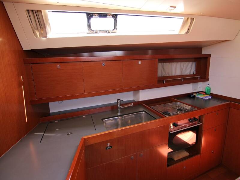 Oceanis 45  | Golden Dreams
