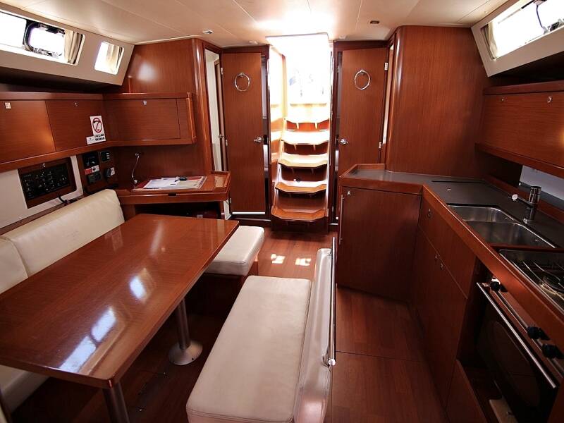 Oceanis 45  | Golden Dreams