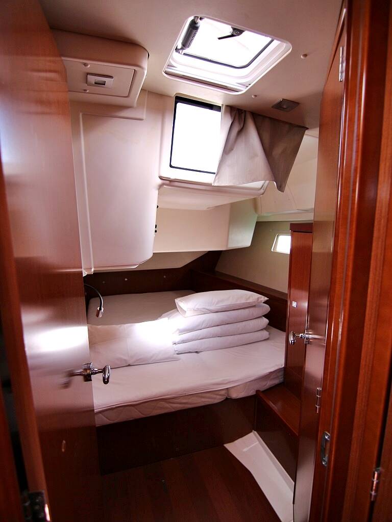Oceanis 45  | Golden Dreams