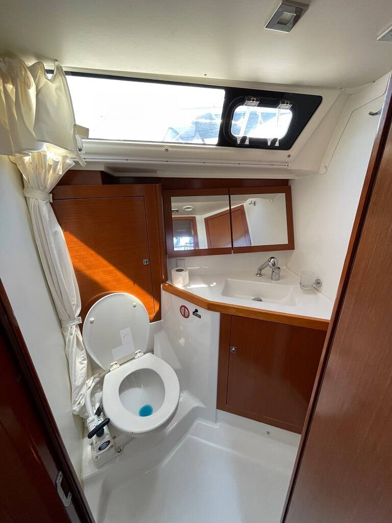 Oceanis 45  | Golden Dreams