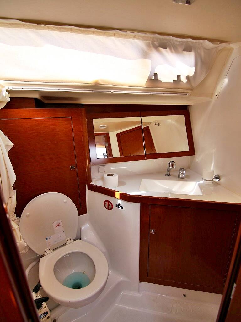 Oceanis 45  | Golden Dreams