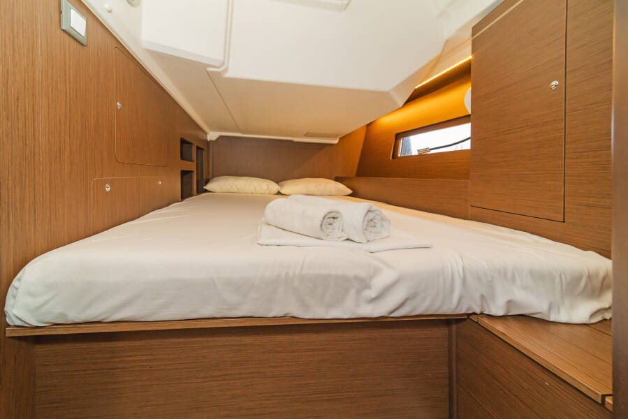 Oceanis 46.1 | First Kiss