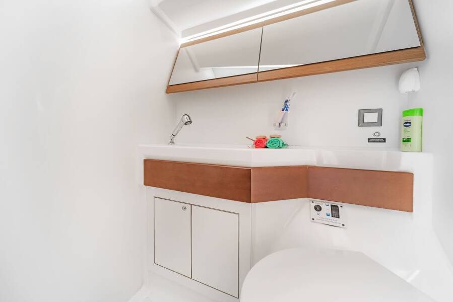 Oceanis 46.1 | First Kiss