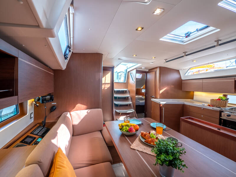 Oceanis 46.1 | Amorino