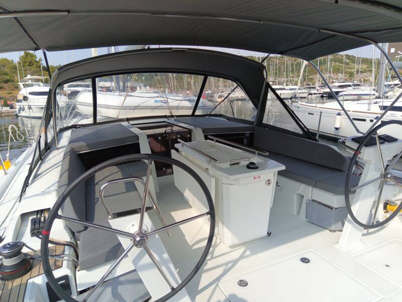 Oceanis 46.1  | Zeppelin