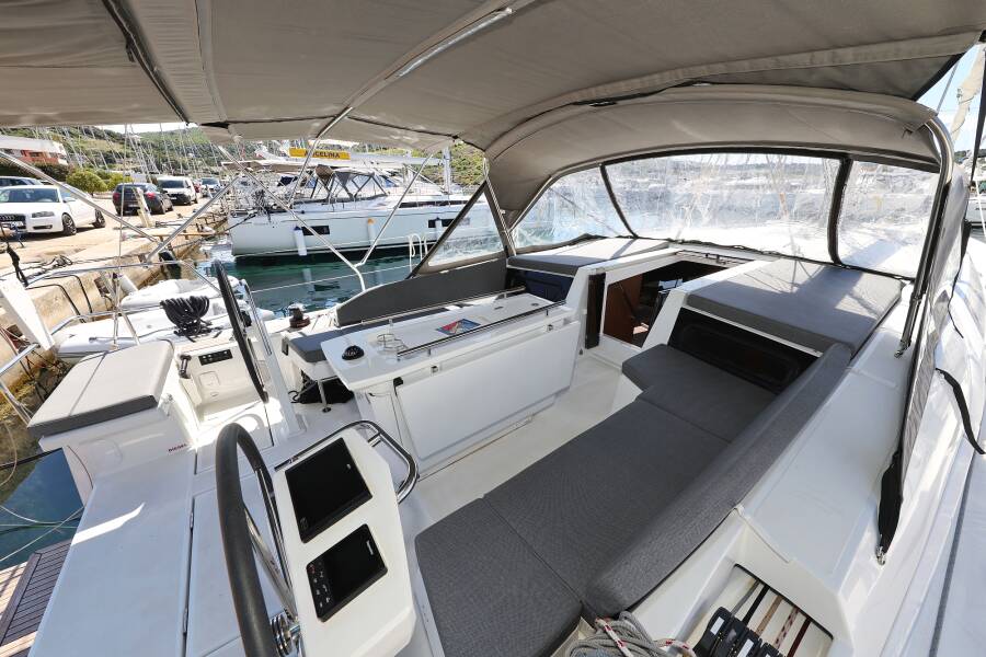 Oceanis 46.1  | Zeppelin