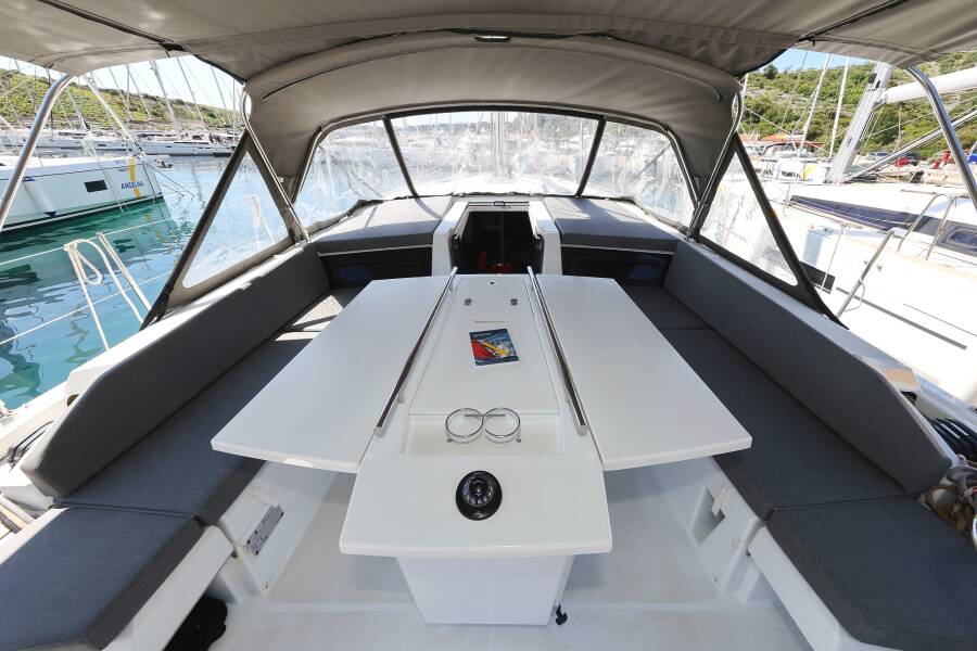 Oceanis 46.1  | Zeppelin