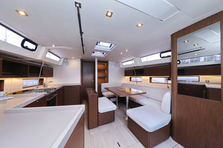 Oceanis 46.1  | Zeppelin