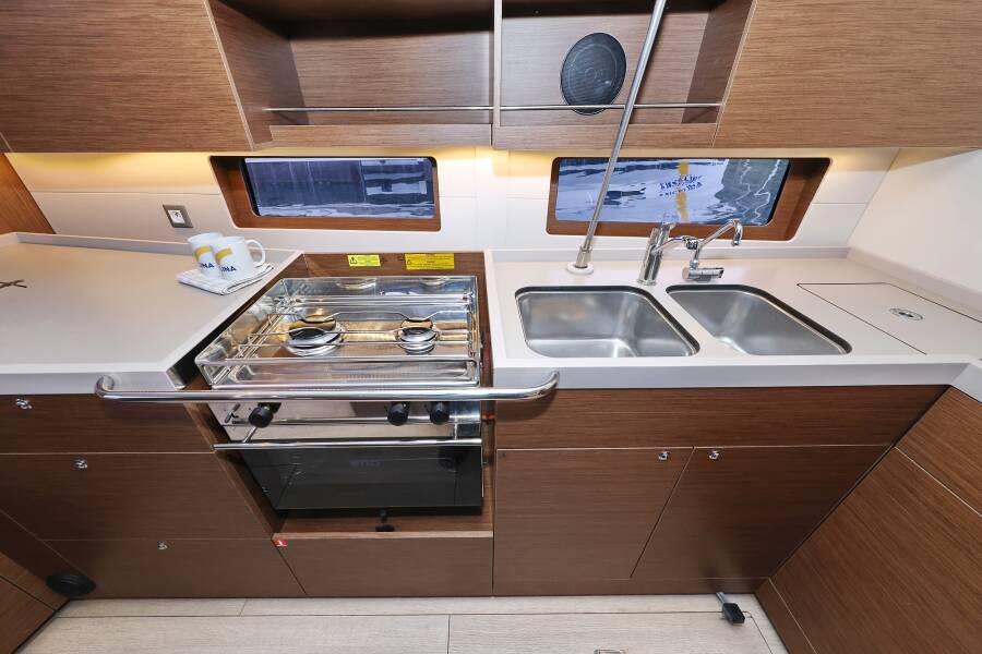 Oceanis 46.1  | Zeppelin