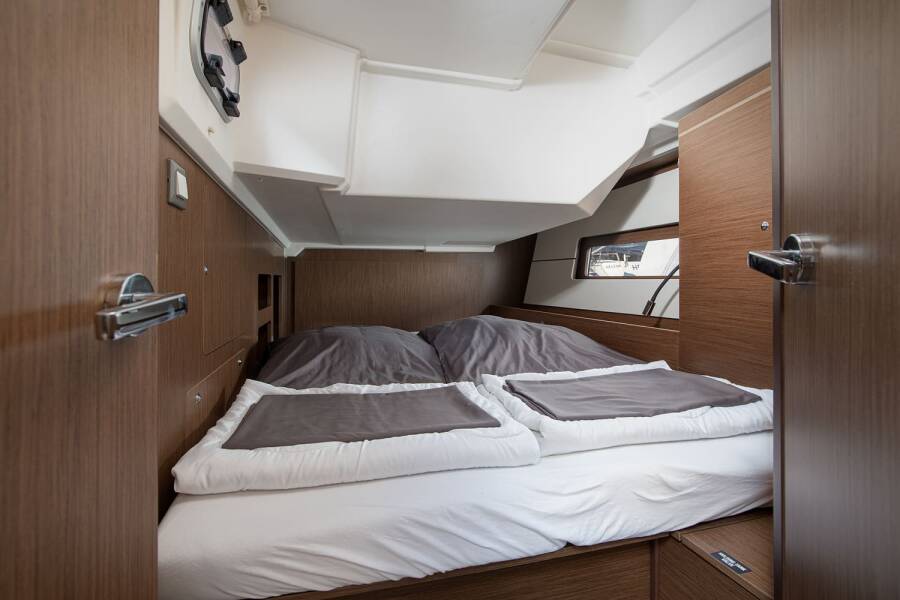 Oceanis 46.1  | Pura Vida