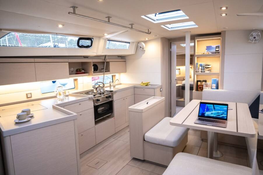 Oceanis 46.1  | Nalu
