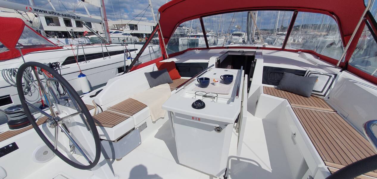 Oceanis 46.1 | Dommie