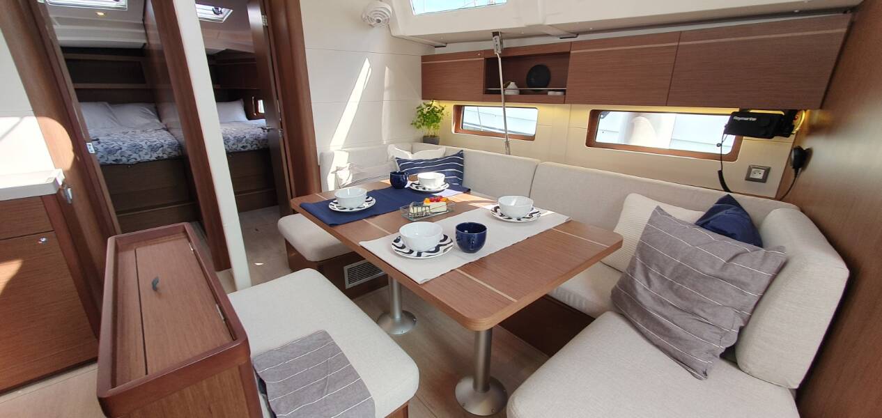 Oceanis 46.1 | Dommie