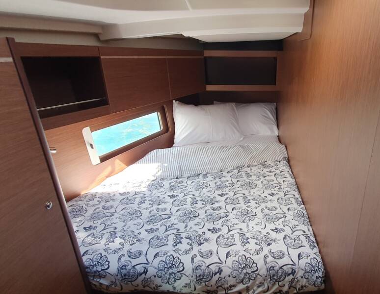 Oceanis 46.1  | Ivy
