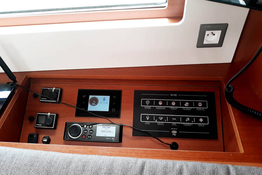 Oceanis 46.1  | Loco Amor 443/2024