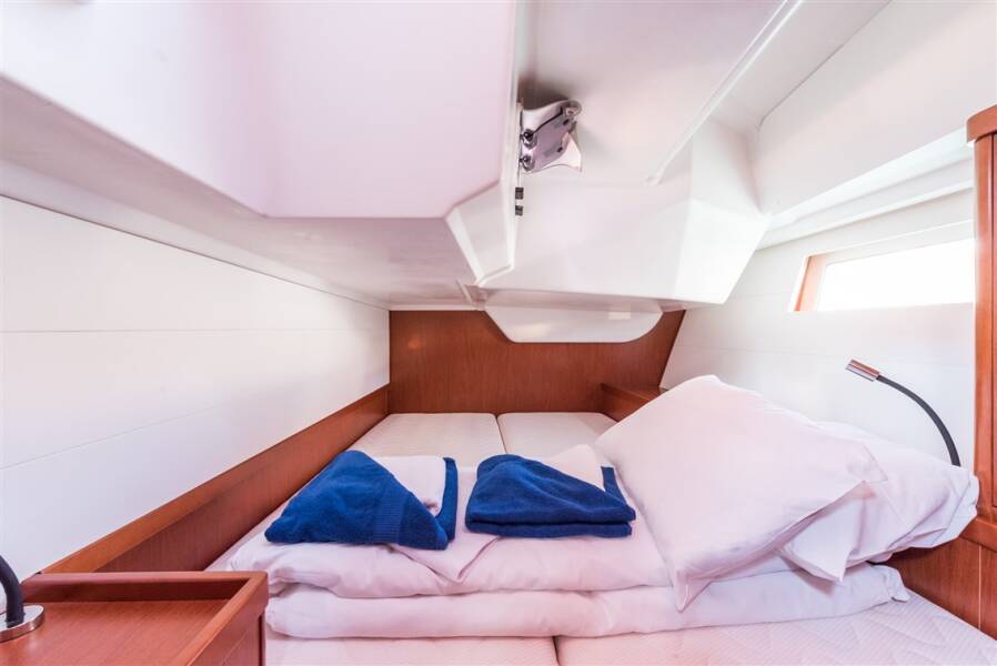 Oceanis 48  | Flou