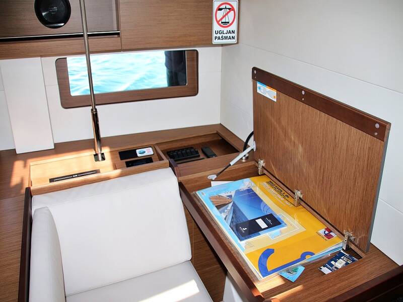 Oceanis 51.1  | Pearl Dreams