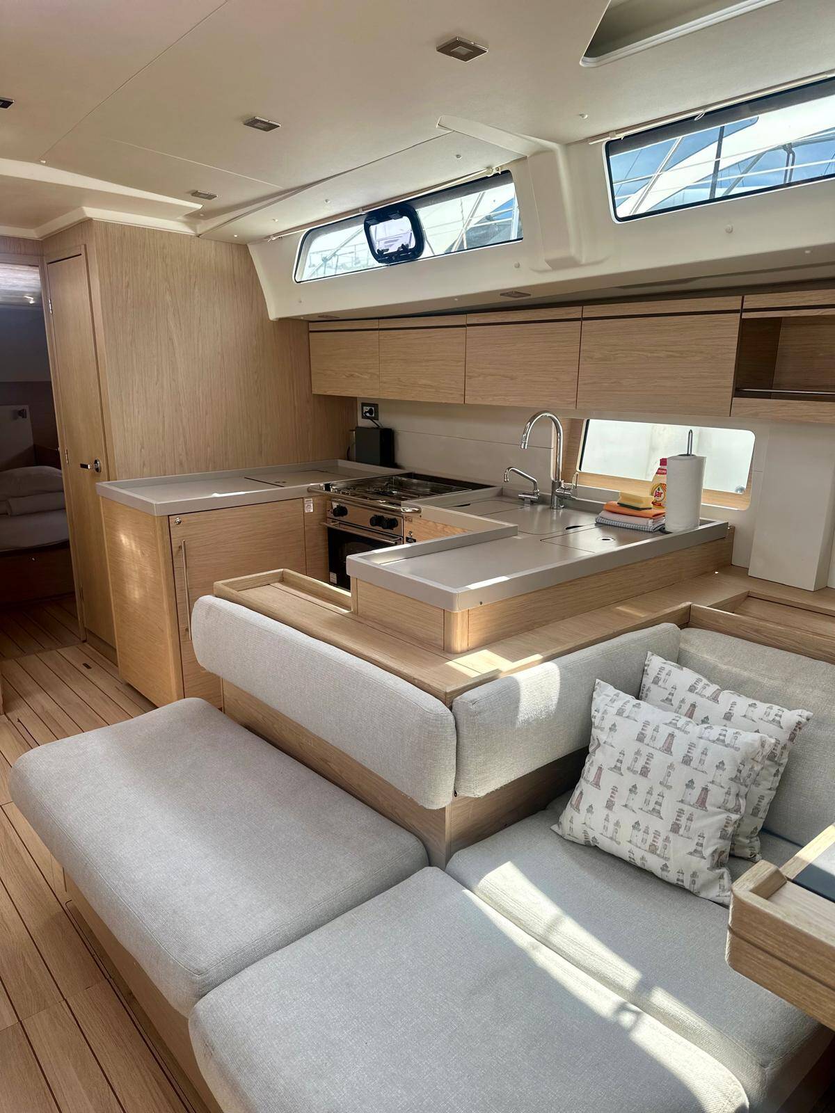 Oceanis 51.1 | Full Moon