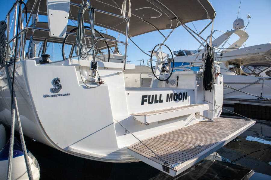 Oceanis 51.1  | Full Moon