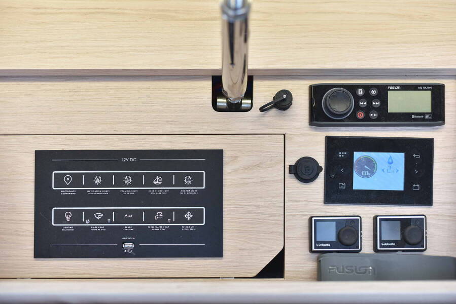 Oceanis 51.1 | Zephyr B