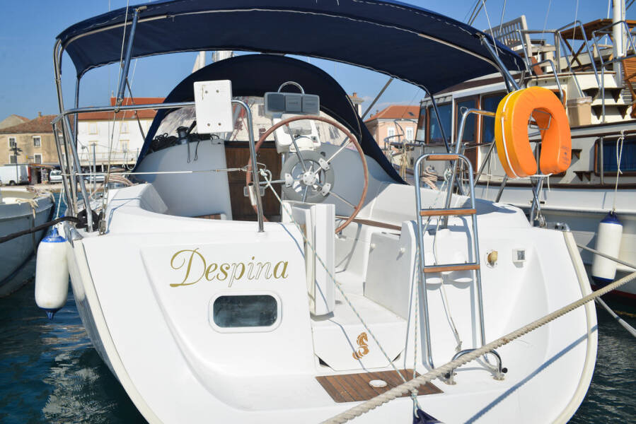 Oceanis Clipper 323  | Despina
