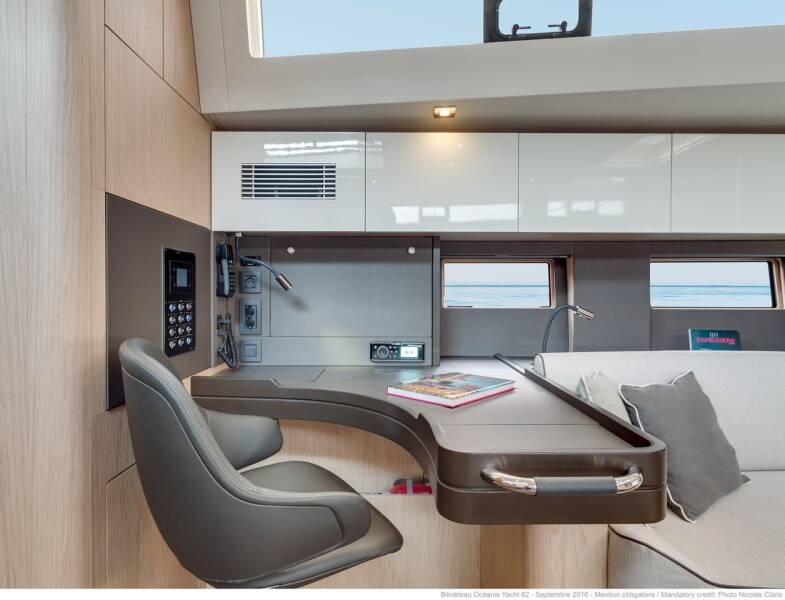 Oceanis Yacht 62  | Onyx