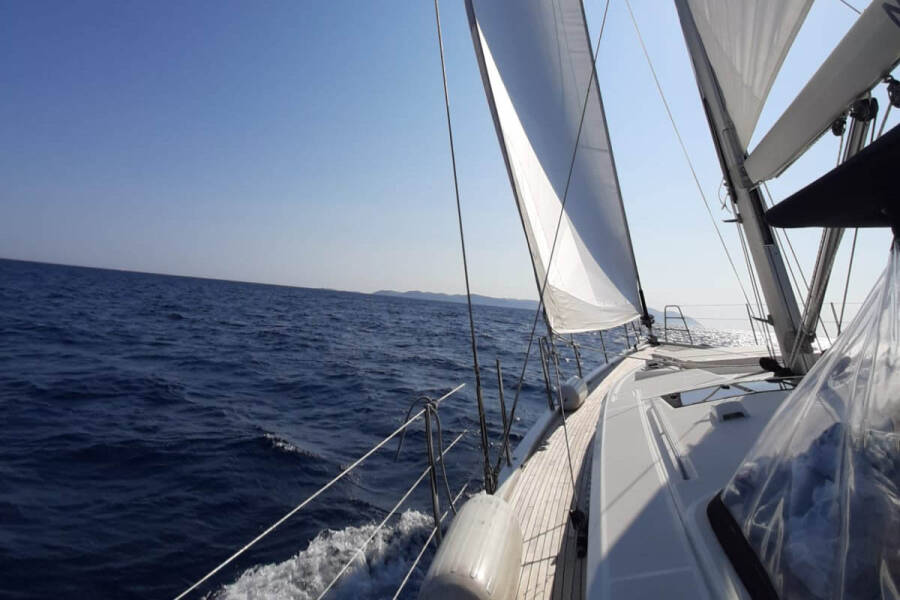 Oceanis Yacht 62  | Thora Helen 