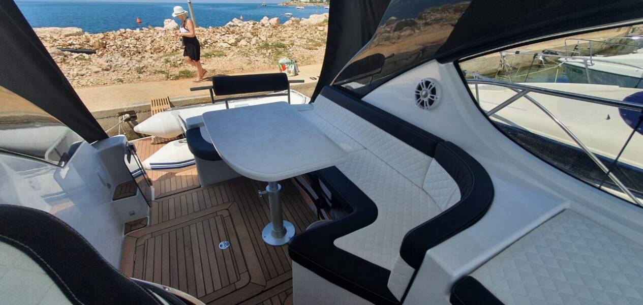 Pearlsea 31 Hard Top  | Aero