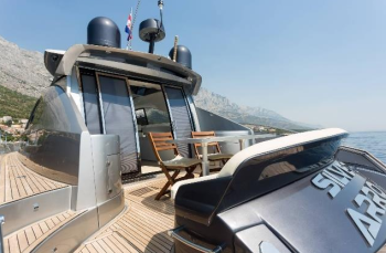 Pearlsea 56 Coupe  | Silver Arrow