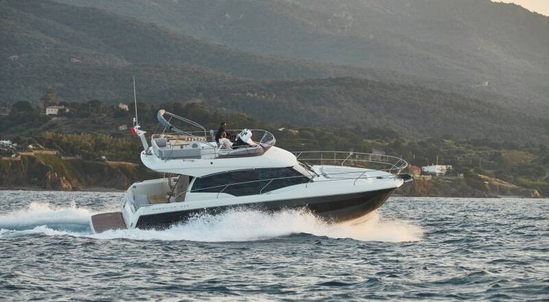 Prestige 420  | Martin
