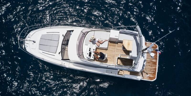 Prestige 420  | Martin