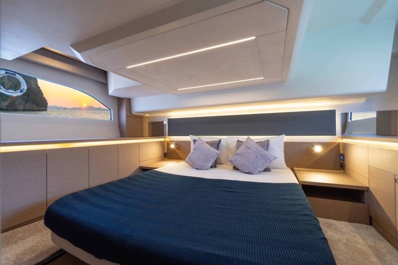 Prestige 420  | Martin