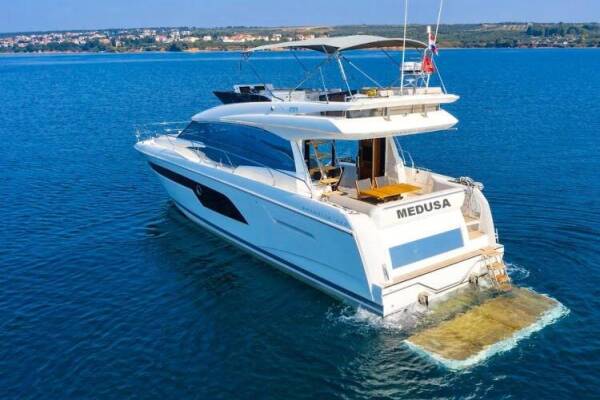 Prestige 520 | Medusa