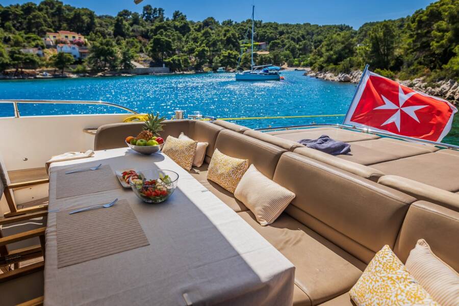 Princess V78  | Gitana II