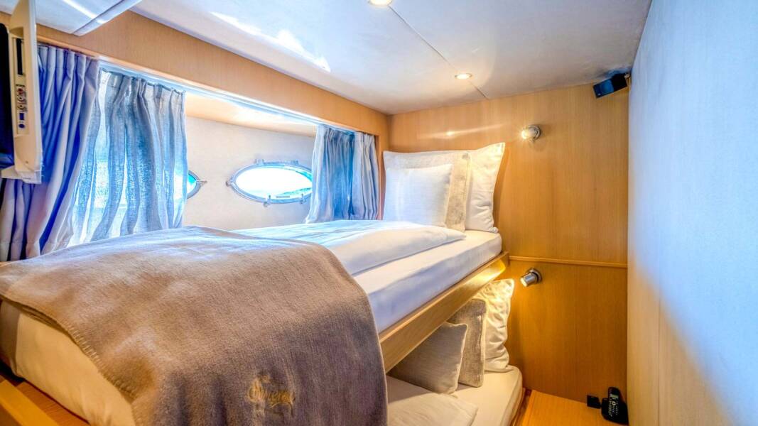 Princess Y85  | Insieme