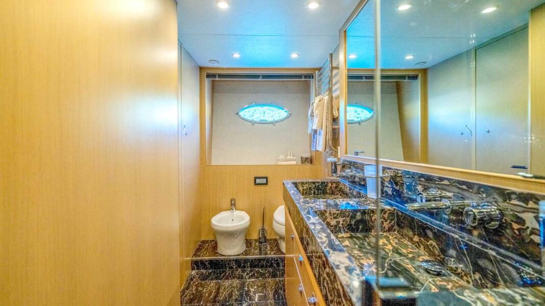 Princess Y85  | Insieme